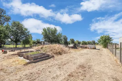 3308 E Forest Lake Road, Acampo, CA 95220 - Photo 44
