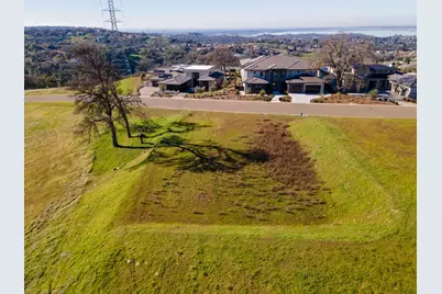 4877 Greyson Creek Drive, El Dorado Hills, CA 95762 - Photo 16