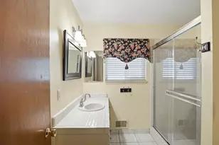 2505 Mira Flores Dr, Turlock, CA 95380 - Photo 12
