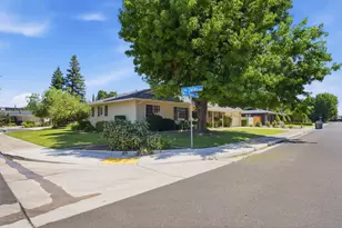 2505 Mira Flores Dr, Turlock, CA 95380 - Photo 2