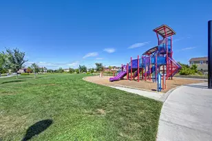 4024 Fairgrove Ln, Roseville, CA 95747 - Photo 64