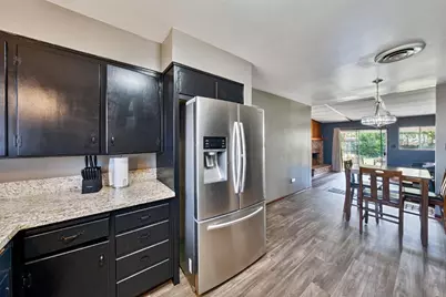 5205 Ethel Way, Sacramento, CA 95820 - Photo 6