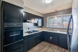 5205 Ethel Way, Sacramento, CA 95820 - Photo 8