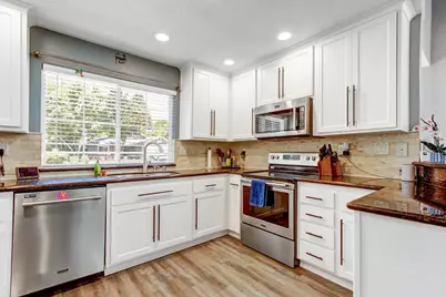3060 Stanhope Way, Sacramento, CA 95833 - Photo 6