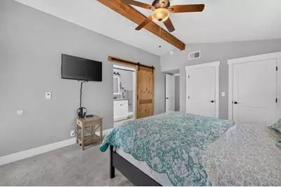 8932 Elm Avenue, Orangevale, CA 95662 - Photo 38
