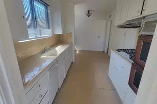 2113 Fruitridge Rd, Sacramento, CA 95822 - Photo 8