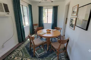 2113 Fruitridge Rd, Sacramento, CA 95822 - Photo 8