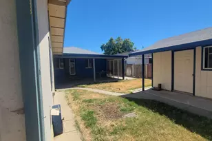 2113 Fruitridge Rd, Sacramento, CA 95822 - Photo 28