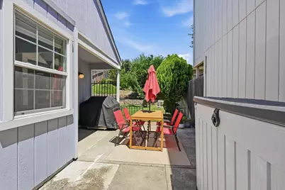 3006 Springview Meadows Drive, Rocklin, CA 95677 - Photo 36