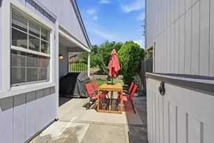 3006 Springview Meadows Dr, Rocklin, CA 95677 - Photo 36