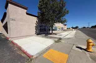 4123 West Ln, Stockton, CA 95204 - Photo 4