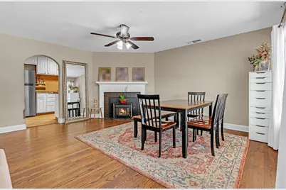 1829 Roanoke Avenue, Sacramento, CA 95838 - Photo 2