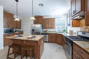 1105 Volonne Dr, Roseville, CA 95747 - Photo 2