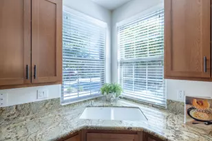 1105 Volonne Dr, Roseville, CA 95747 - Photo 16