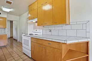 1000 W Monterey Ave, Stockton, CA 95204 - Photo 22