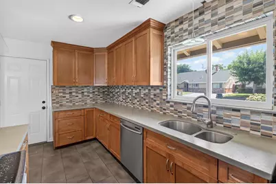 1401 Wyant Way, Sacramento, CA 95864 - Photo 10
