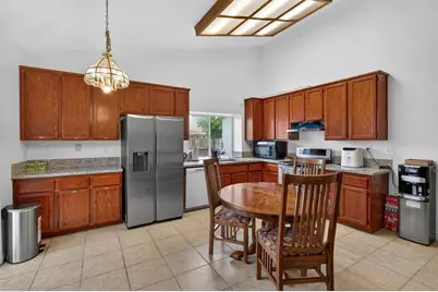 8148 Silverleaf Way, Sacramento, CA 95829 - Photo 20