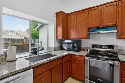 8148 Silverleaf Way, Sacramento, CA 95829 - Photo 22