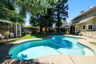 1636 Peacock Dr, Turlock, CA 95382 - Photo 4