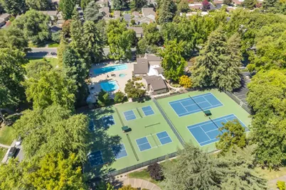 1427 Commons Drive, Sacramento, CA 95825 - Photo 60