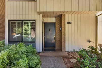 1427 Commons Drive, Sacramento, CA 95825 - Photo 2