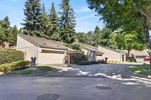 1427 Commons Dr, Sacramento, CA 95825 - Photo 52