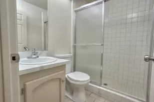 2180 N Berkeley Ave, Turlock, CA 95382 - Photo 16