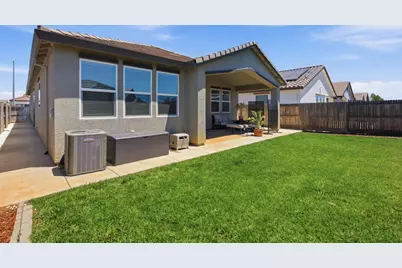 12208 Coal Creek Way, Rancho Cordova, CA 95742 - Photo 26