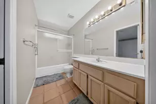 3829 Olivebranch Ln, Carmichael, CA 95608 - Photo 40