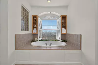 8961 Berkeley Way, Stockton, CA 95215 - Photo 46