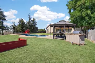 8961 Berkeley Way, Stockton, CA 95215 - Photo 70