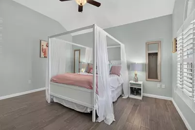 8961 Berkeley Way, Stockton, CA 95215 - Photo 32
