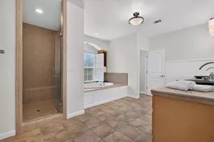 8961 Berkeley Way, Stockton, CA 95215 - Photo 44