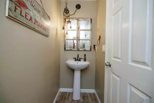 2101 Huxley Way, Modesto, CA 95356 - Photo 24