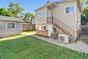 1921 25th St, Sacramento, CA 95816 - Photo 40