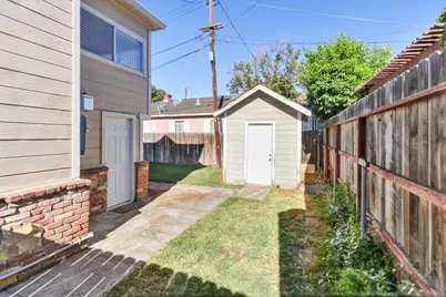 1921 25th Street, Sacramento, CA 95816 - Photo 44