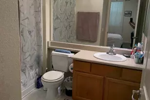 5201 Laguna Oaks Dr, Elk Grove, CA 95758 - Photo 26