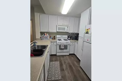 5201 Laguna Oaks Drive #121, Elk Grove, CA 95758 - Photo 20