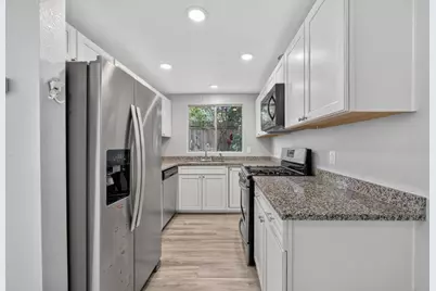 1675 Vernon Street #42, Roseville, CA 95678 - Photo 4