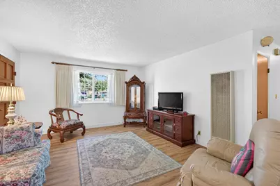 12 N Cardinal Avenue, Stockton, CA 95215 - Photo 8
