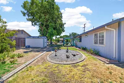 12 N Cardinal Avenue, Stockton, CA 95215 - Photo 34