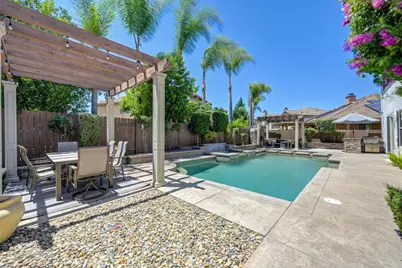 6600 Caprezzo Way, Elk Grove, CA 95757 - Photo 44