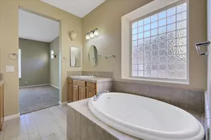 921 Kensington Way, Yuba City, CA 95991 - Photo 36