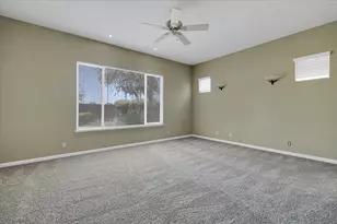 921 Kensington Way, Yuba City, CA 95991 - Photo 30