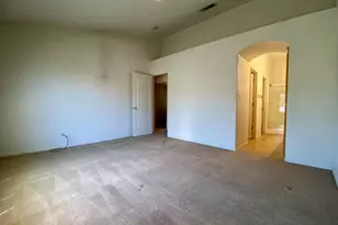 531 Fairmont Dr, Los Banos, CA 93635 - Photo 14