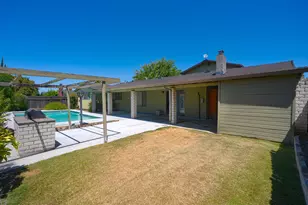 4972 Diablo Dr, Sacramento, CA 95842 - Photo 26