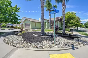 1662 Benvenito Ln, Lincoln, CA 95648 - Photo 4
