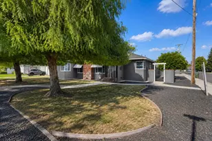 2110 Colorado Ave, Turlock, CA 95382 - Photo 2