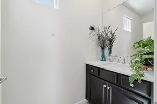 4033 Gunnar Dr, Roseville, CA 95747 - Photo 14