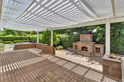 8794 Phoenix Avenue, Fair Oaks, CA 95628 - Photo 32